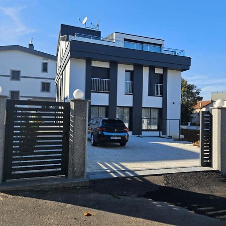 Modern Apartment In Very Quiet Location In Darica, Istanbul المظهر الخارجي الصورة